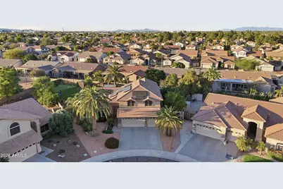 1802 S Brentwood Place, Chandler, AZ 85286 - Photo 2