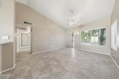 18639 N 42nd Avenue, Glendale, AZ 85308 - Photo 6