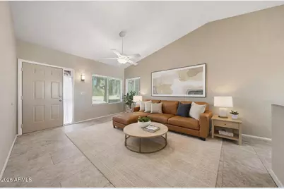 18639 N 42nd Avenue, Glendale, AZ 85308 - Photo 2