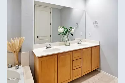 17 W Vernon Avenue #107, Phoenix, AZ 85003 - Photo 8