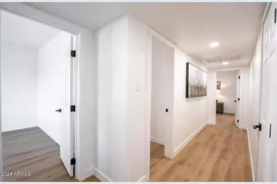 1731 E Verde Lane, Phoenix, AZ 85016 - Photo 14