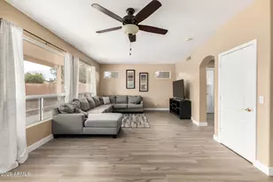 18601 N 16th Pl, Phoenix, AZ 85024 - Photo 12