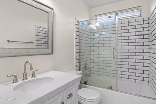 4051 E Melinda Ln, Phoenix, AZ 85050 - Photo 16