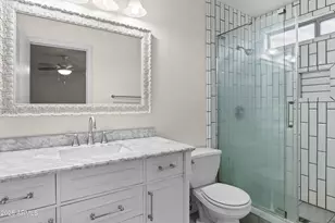 4051 E Melinda Ln, Phoenix, AZ 85050 - Photo 12