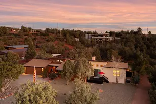 140 Raven Dr, Sedona, AZ 86336 - Photo 2