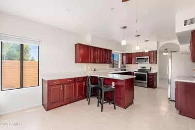 9596 E Windrose Drive, Scottsdale, AZ 85260 - Photo 12