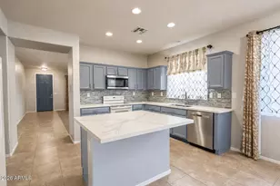 40735 N Trailhead Way, Anthem, AZ 85086 - Photo 34