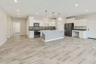 973 N Boyd Rd, Apache Junction, AZ 85119 - Photo 4