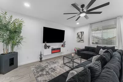 4128 S 105th Drive, Tolleson, AZ 85353 - Photo 12