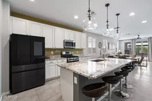 17917 W Orchid Ct, Waddell, AZ 85355 - Photo 16