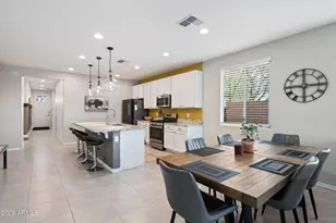 17917 W Orchid Ct, Waddell, AZ 85355 - Photo 28