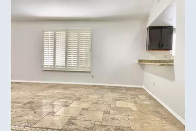 82 W Calle De Arcos --, Tempe, AZ 85284 - Photo 10