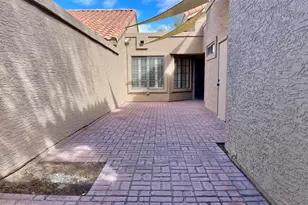 82 W Calle De Arcos, Tempe, AZ 85284 - Photo 2