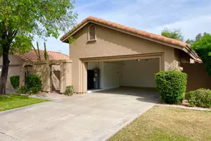 82 W Calle De Arcos, Tempe, AZ 85284 - Photo 6