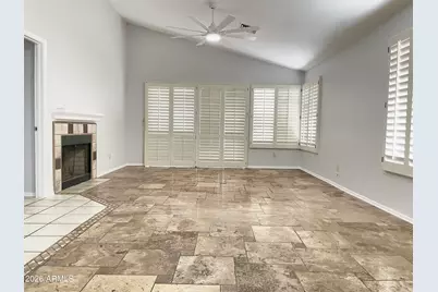 82 W Calle De Arcos --, Tempe, AZ 85284 - Photo 2