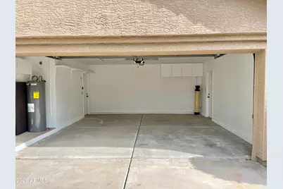 82 W Calle De Arcos --, Tempe, AZ 85284 - Photo 30