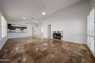 82 W Calle De Arcos, Tempe, AZ 85284 - Photo 2