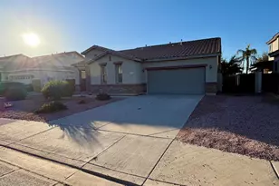 4243 E Gleneagle Dr, Chandler, AZ 85249 - Photo 1