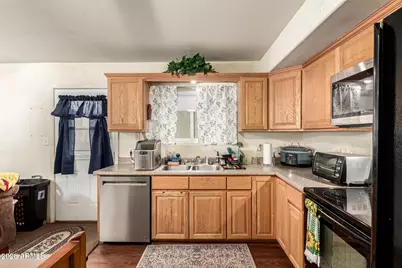 516 N Los Altos Drive, Chandler, AZ 85224 - Photo 10