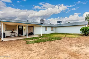 516 N Los Altos Dr, Chandler, AZ 85224 - Photo 38