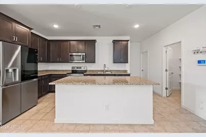 10519 W Atlantis Way, Tolleson, AZ 85353 - Photo 8