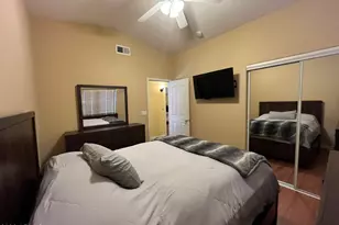 802 E Roberts Rd, Phoenix, AZ 85022 - Photo 18