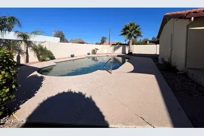 802 E Roberts Road, Phoenix, AZ 85022 - Photo 28