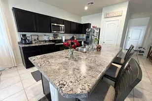 11542 E Wallflower Ln, Florence, AZ 85132 - Photo 8