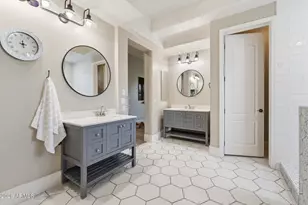 3102 E Vaughn Ave, Gilbert, AZ 85234 - Photo 36