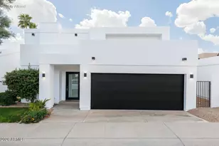 3033 E Claremont Ave, Phoenix, AZ 85016 - Photo 2