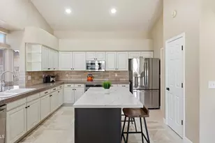 1632 E Saltsage Dr, Phoenix, AZ 85048 - Photo 10