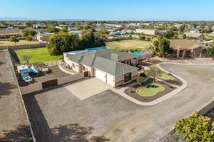 25624 S 185th Pl, Queen Creek, AZ 85142 - Photo 8