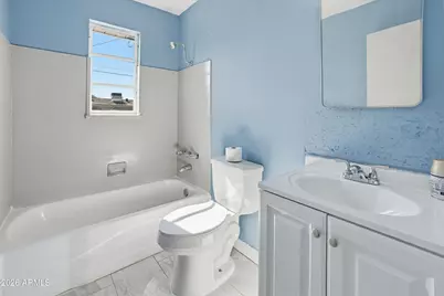 3317 W Sells Drive, Phoenix, AZ 85017 - Photo 8