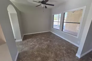 850 E Vaughn Ave, Gilbert, AZ 85234 - Photo 2