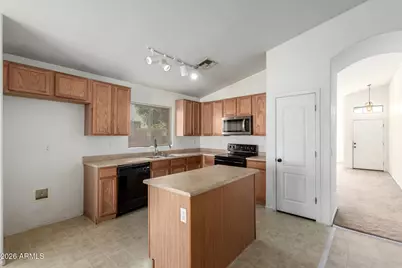 8020 W Payson Road W, Phoenix, AZ 85043 - Photo 10