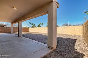 8020 W Payson Road W, Phoenix, AZ 85043 - Photo 30