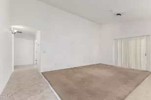 8020 W Payson Road W, Phoenix, AZ 85043 - Photo 16