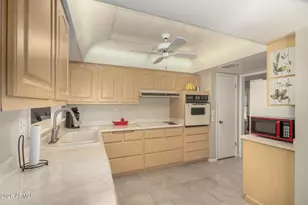 13011 W Desert Glen Dr, Sun City West, AZ 85375 - Photo 18