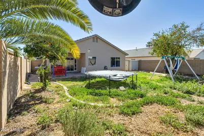 9236 E Medina Avenue, Mesa, AZ 85209 - Photo 14