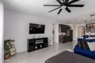 40385 W Haley Dr, Maricopa, AZ 85138 - Photo 12
