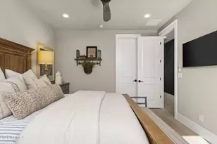 509 E Hayward Ave, Phoenix, AZ 85020 - Photo 32