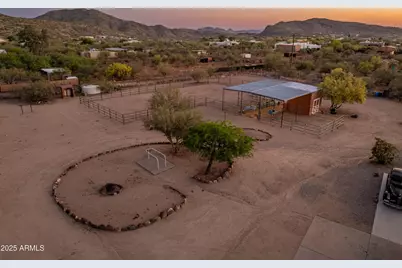 43638 N 22nd Street, New River, AZ 85087 - Photo 8