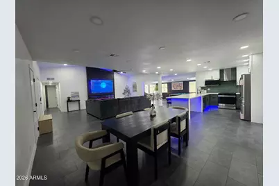 5040 N 69th Drive, Glendale, AZ 85303 - Photo 12