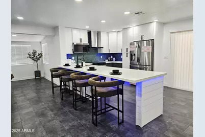 5040 N 69th Drive, Glendale, AZ 85303 - Photo 1