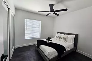 5040 N 69th Dr, Glendale, AZ 85303 - Photo 10