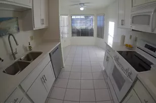 314 E Campo Bello Dr, Phoenix, AZ 85022 - Photo 8