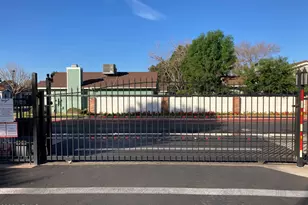 314 E Campo Bello Dr, Phoenix, AZ 85022 - Photo 18