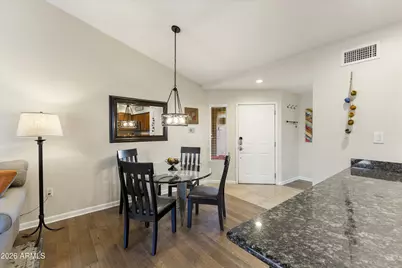 4848 N 36th Street #214, Phoenix, AZ 85018 - Photo 6