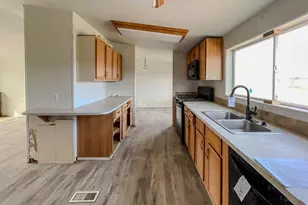 7525 E Fletcher St, Prescott Valley, AZ 86315 - Photo 8