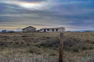 7525 E Fletcher St, Prescott Valley, AZ 86315 - Photo 4